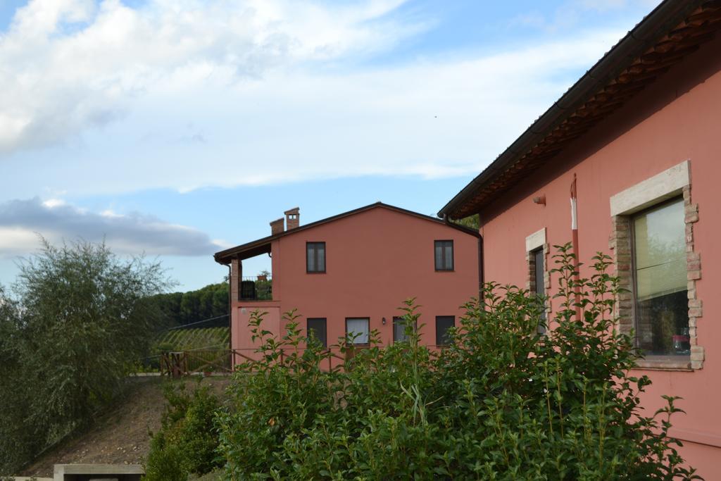 Agriturismo Il Merollo Hotel Todi Exterior photo