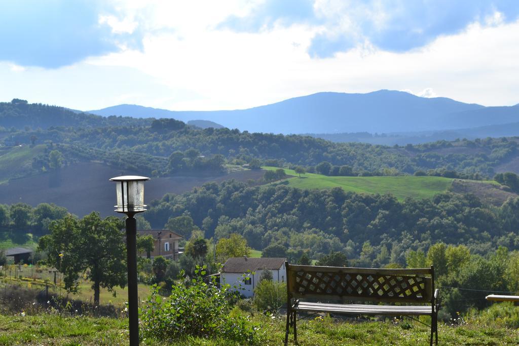 Agriturismo Il Merollo Hotel Todi Exterior photo