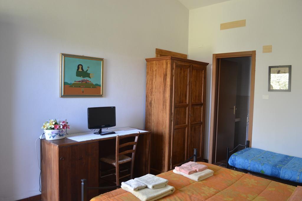 Agriturismo Il Merollo Hotel Todi Exterior photo